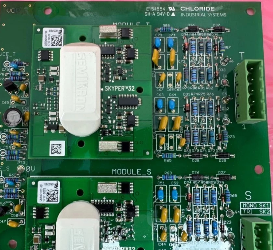 CHLORIDE INDUSTRIAL SYSTEMS 6911340000 CDING-00 V3 OM741 BOARD CIRCUIT DRIVER IGBT 3P